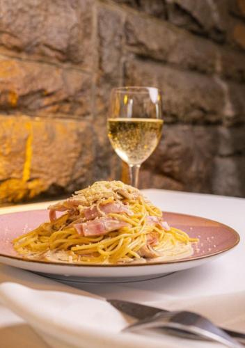 อาหารและเครื่องดื่ม, Casa Carrión (Casa Carrion) in เบลิซาริโอ เกเบโด