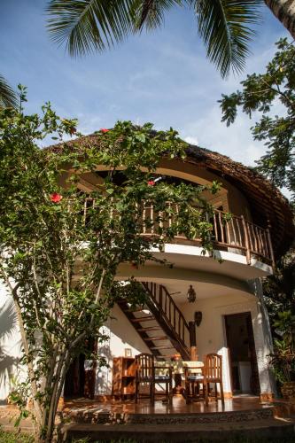 Dotări, Diani Villa in Mombasa