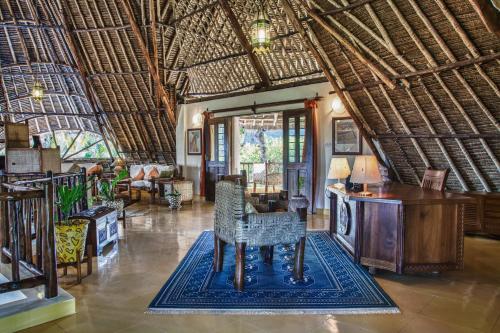 Dotări, Diani Villa in Mombasa