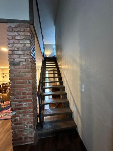 Hefner Loft detail