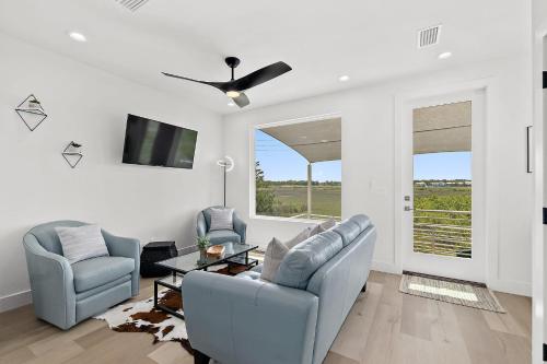 200 Riberia - Downtown Waterfront Luxury Home - image 12