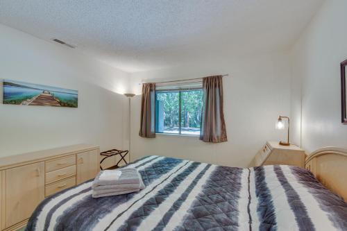 Salem Vacation Rental with Lake Keowee Access! Salem Vacation Rental with Lake Keowee Access!