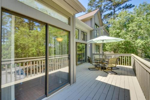 Salem Vacation Rental with Lake Keowee Access! Salem Vacation Rental with Lake Keowee Access!