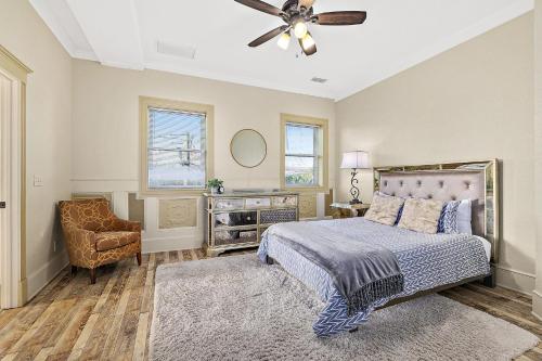 The Ray - Penthouse Suite - 360° Rooftop View in St. Augustine, USA
