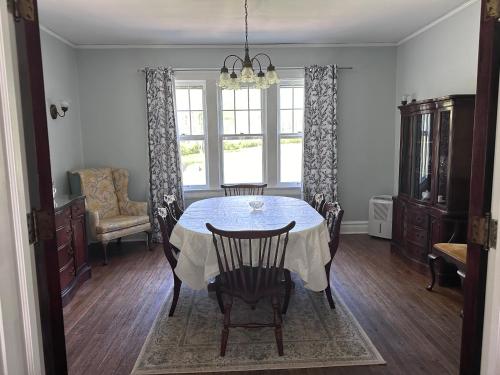 The Manor at Glen Jean Meadows in Oak Hill, USA