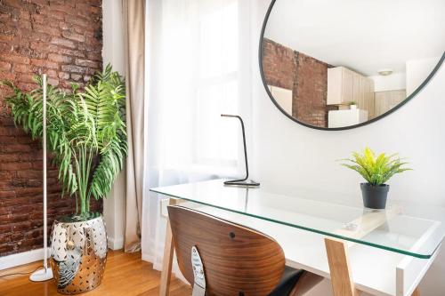 350-1A Gramercy New 1BR Sleeps4 Newly Furnished, New York (photo 8)