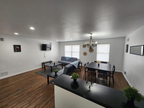 Close to NYC - 3BD Spacious and Secluded apt in Jersey City, USA