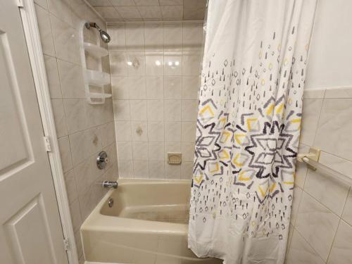 Close to NYC - 3BD Spacious and Secluded apt in Jersey City, USA