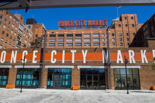 Beltline Apartment by Ponce City Market-Pool & Gym in Atlanta, USA