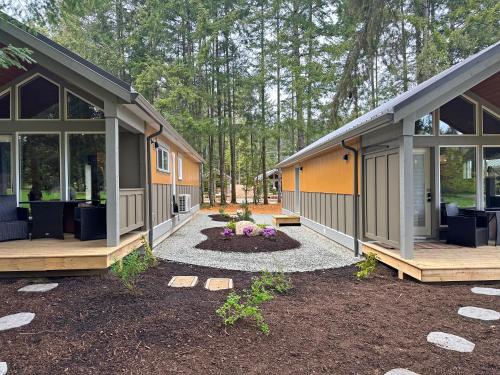 ทัศนียภาพ, Crown Isle Resort and Golf Community in คอร์เทเนย์ (BC)