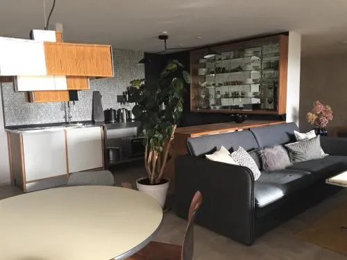 Exklusiver Souterrain - zentral, ruhig mit großer Terrasse, Bergblick und privaten Sauna zzgl in Immenstadt im Allgäu, Deutschland