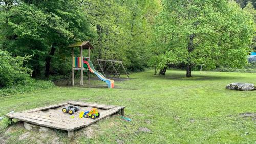 Playground, Apartment am Ossiachersee mit eigenem Seezugang in St. Andra