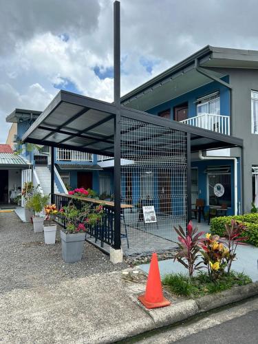 Buitenkant, Hotel Alicia in La Fortuna