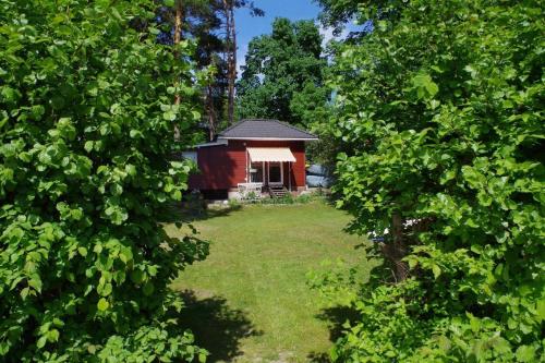 Gemütliches Ferienhaus in Groß Köris mit Garten, Terrasse und Grill