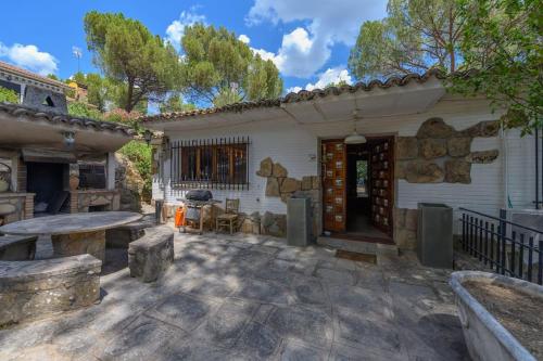 Viesnīcas āriene, Villa del Almirante in Pelayos de la Presa