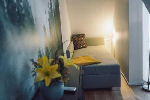 Suite 13 im Wald mit Balkon in Amberg, Deutschland