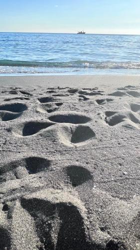 Strand, Femyli rooms in Shekvetili