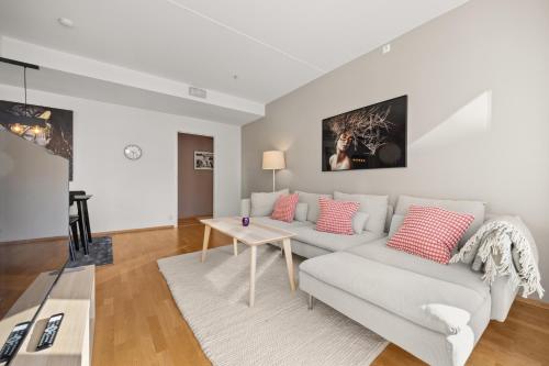 Luxury 3-Bedroom Flat with Seaview in Central Oslo, Осло (фото 4)