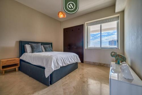 Amazing 2BR Condo with Pool and Access to VIDANTA in Nuevo Vallarta , Mexico