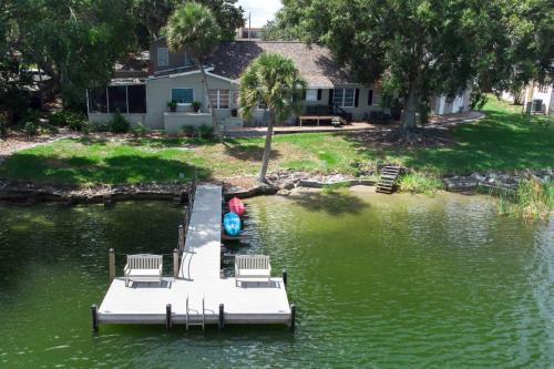Lake Silver V - Lake House with Dock - Legoland Getaway!