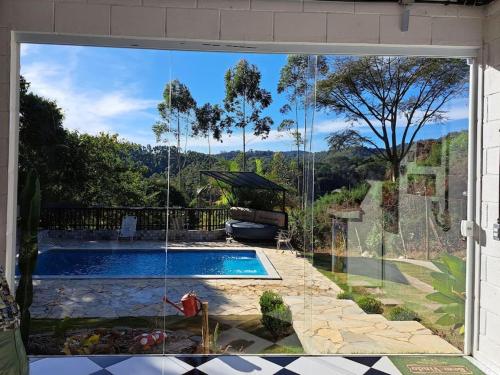 Casa para relaxar, estilosa, privativa e pet friendly in Nazare Paulista