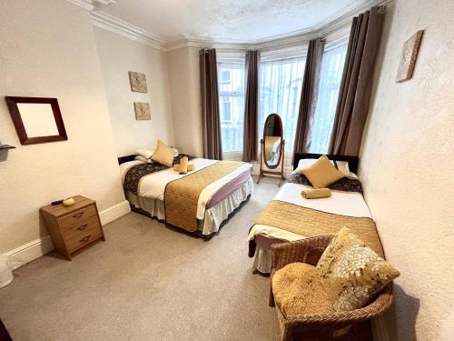 Aysgarth House - image 7