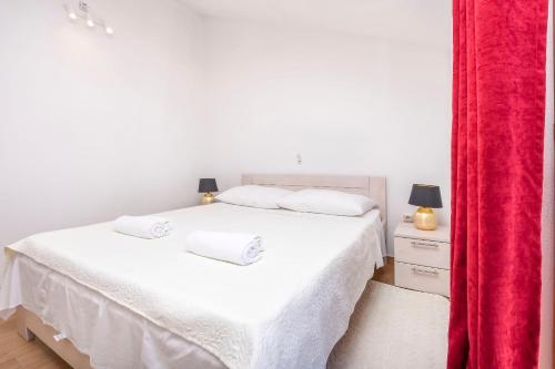 One-Bedroom apartment Standard image 7