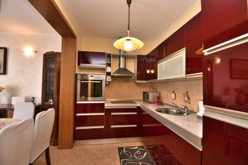 廚房, Apartments Vjera in 烏馬格