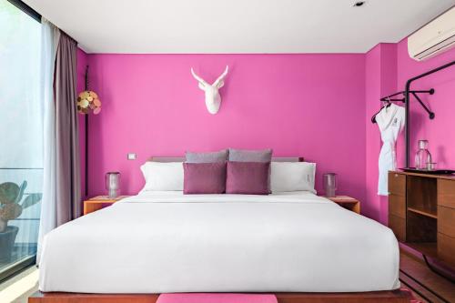 Pug Seal Polanco Allan Poe Pug Seal Polanco Allan Poe