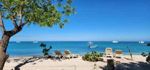 Beach, Villa Rosa in Punta Rucia