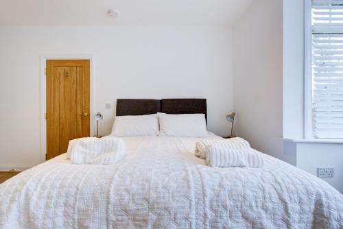 Spacious Bedroom Ensuite in Brentwood Free Parking - Room 1