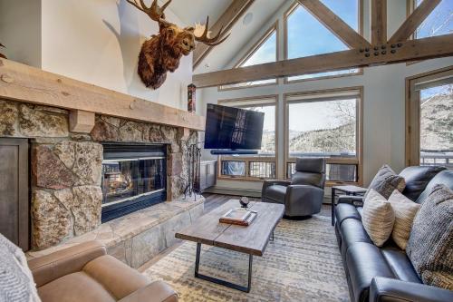 The Pines Lodge, a RockResort - Accommodation - Beaver Creek