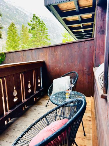 Bellevue & Classy Mountain View apartment in Kandersteg