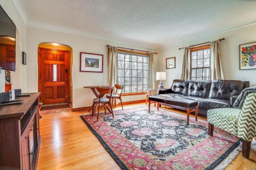 Pet-Friendly St Paul Home Less Than 5 Mi to Downtown! in Lilydale, USA