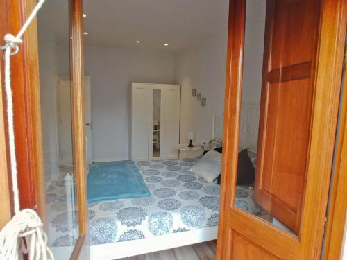 Apartamento Palamós, 3 dormitorios, 6 personas - ES-329-11