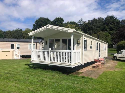 Ultra Modern Caravan Willerby Avonmore Hire At Haggerston Castle