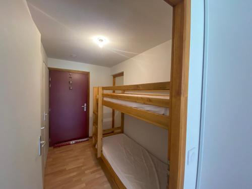 Charmant appartement 2 pieces avec balcon et parking - FR-1-692-99 in Passengue
