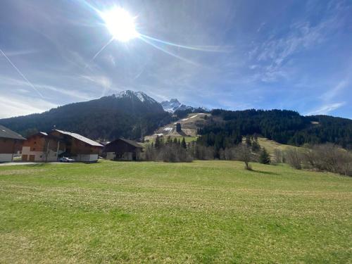 Charmant appartement 2 pieces avec balcon et parking - FR-1-692-99 in Passengue