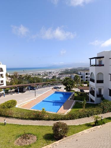 Bel appartement avec vue panoramique sur mer