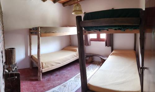 4 bunk beds