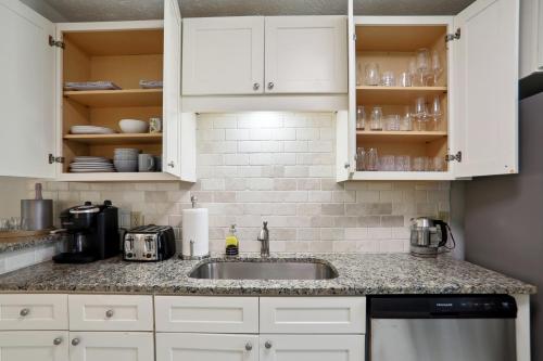 Delightful 2-story townhome in Smyrna, USA