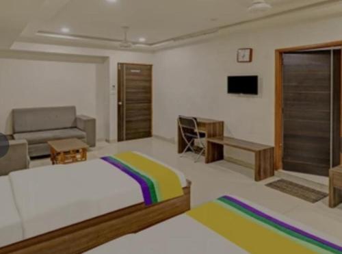Hotel Radhe Residency