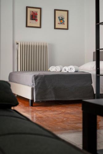 Skyline Penthouse 2BD Apartment close to metro station, Athens