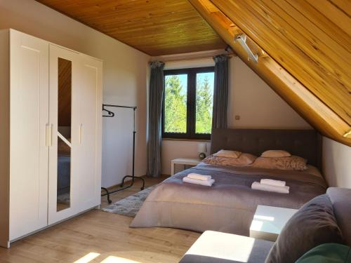 Forest House - Accommodation - Lubomierz