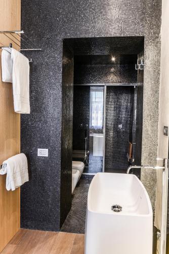 Sun Suite Luxury Pantheon - image 13