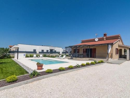 Casa Lumi Comfortable holiday residence