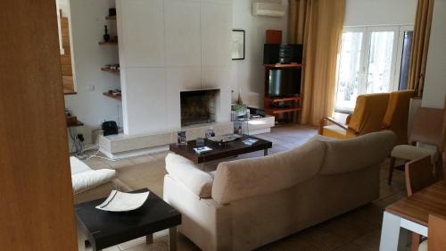Shared lounge/TV area, Villapinheiros in Vilamoura