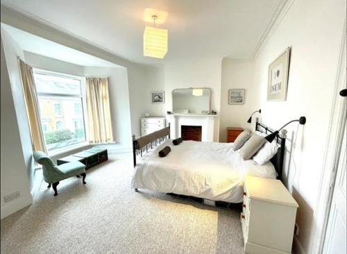*Family Home in Mumbles. Close to the Beach* - Swansea