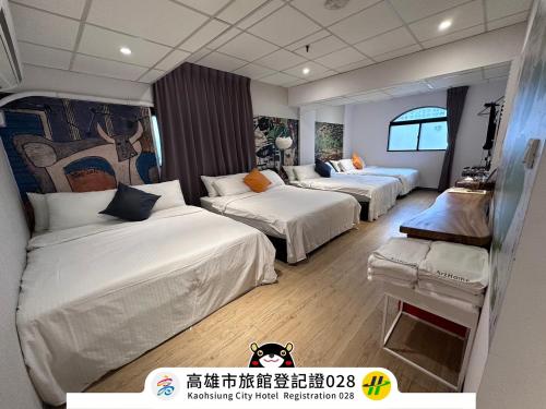 room detail thumbnail 0