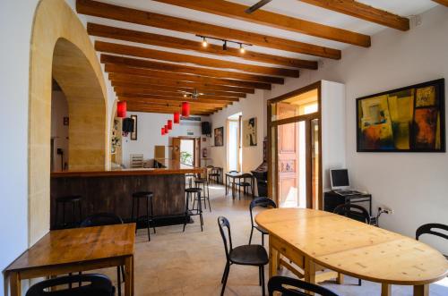 Bar/Lounge, Embat - Hostel in Inca